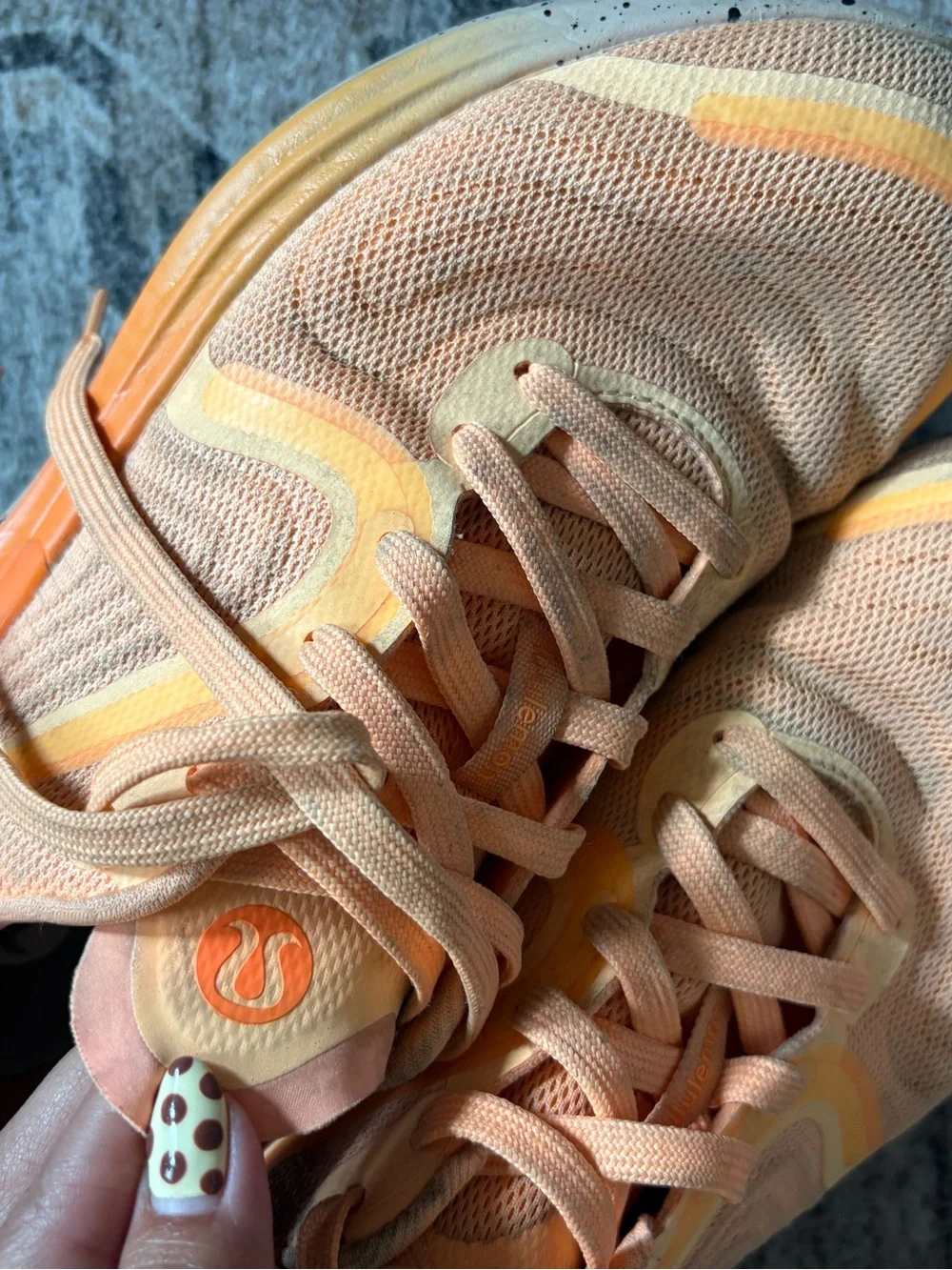 Lululemon Blissfeel 2 Running Shoe orange women’s size 9 workout gym shoes